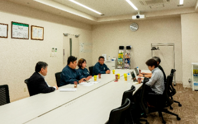 少し緊張した雰囲気でスタートした取材風景